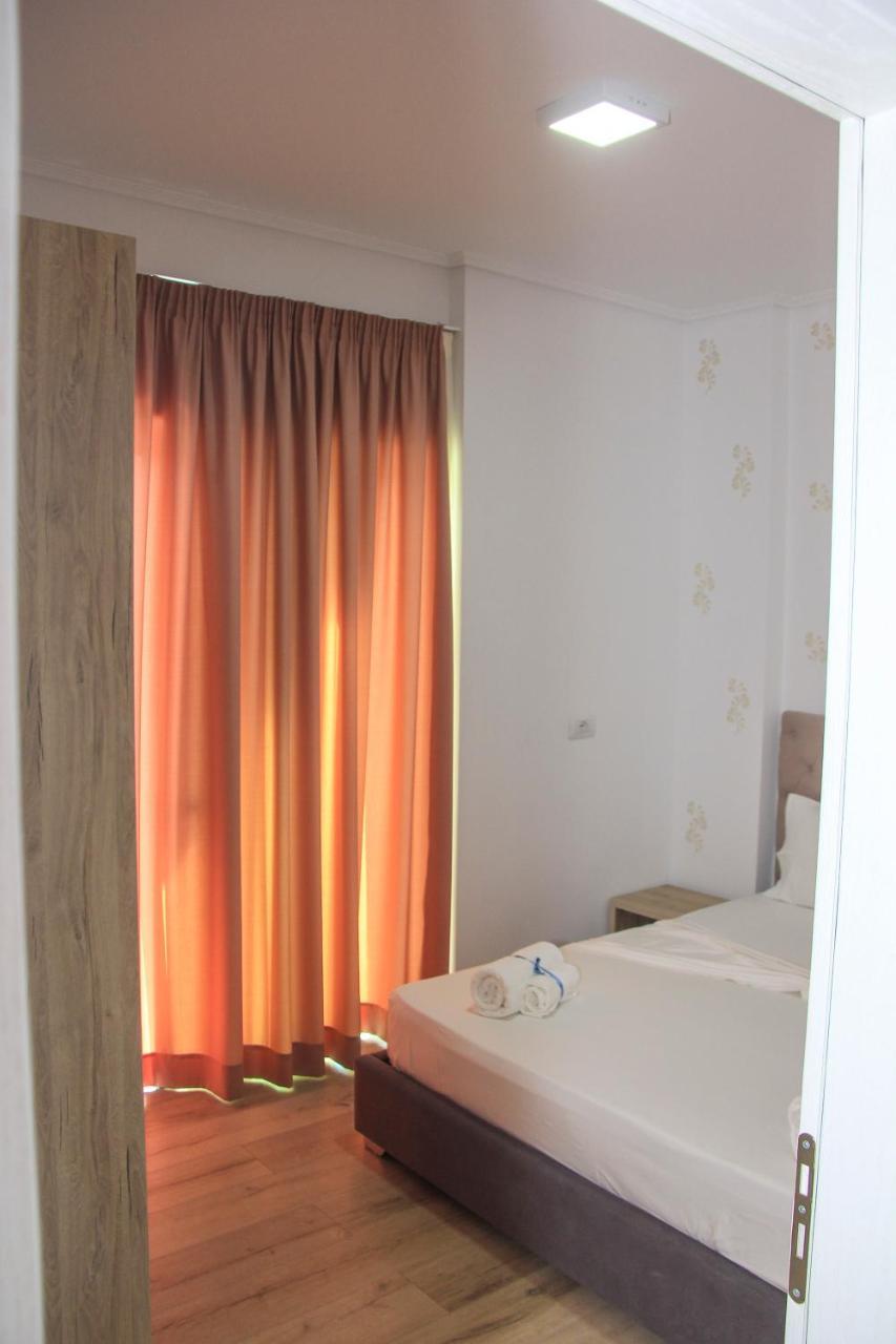 Maxi'S Apartments Sarande Luaran gambar