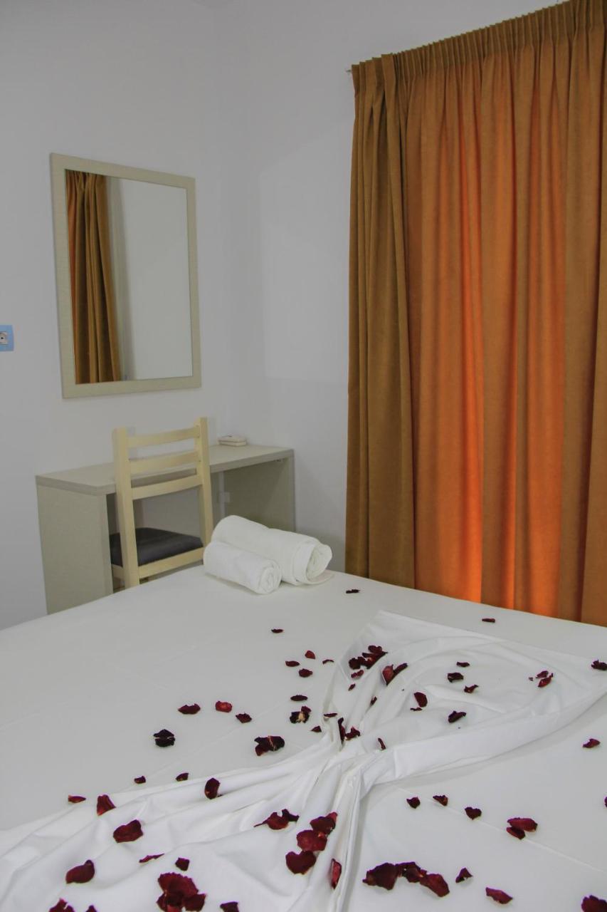 Maxi'S Apartments Sarande Luaran gambar